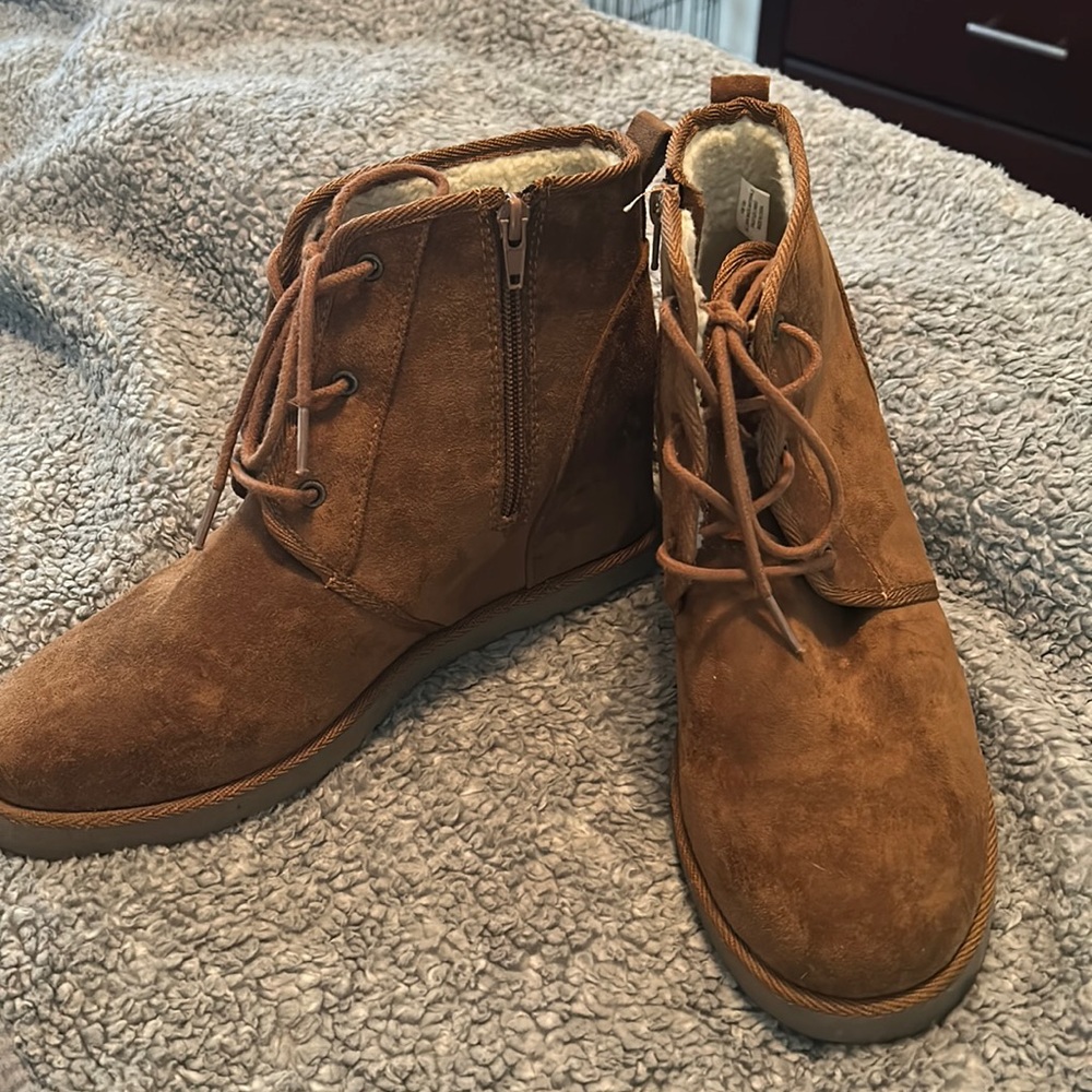Brown Suede wedge booties